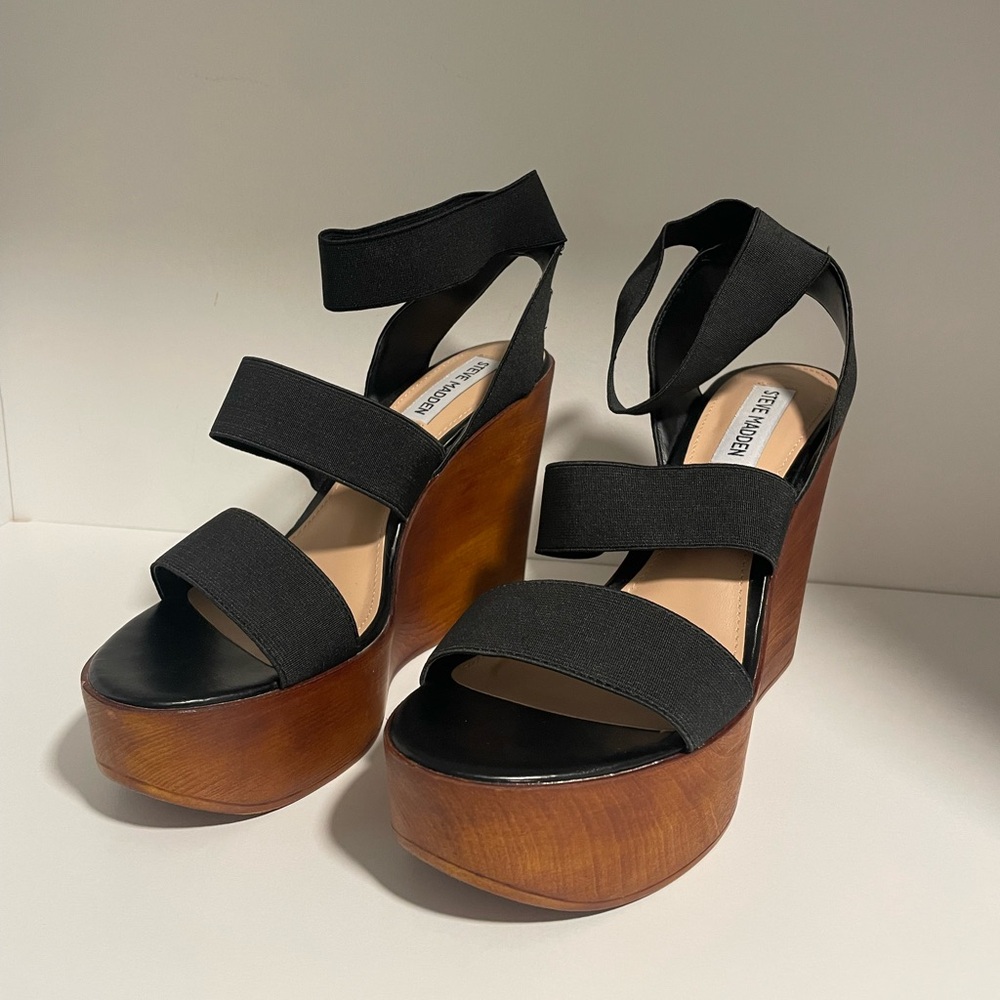 Steve Madden Black Strappy Platform Wedges